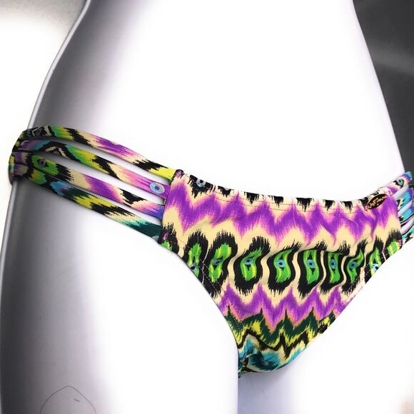 Luli Fama Bikini Bottom - Picture 3 of 6